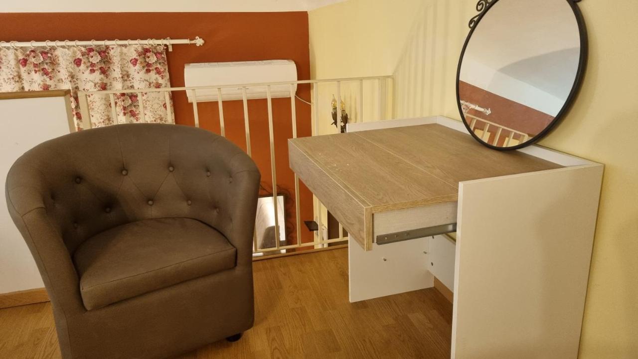 Ampelos Syrakusa Exteriör bild